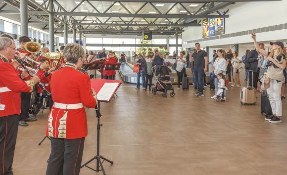 Corfu Airport Gives Visitors a Taste of Corfiot Easter Experiences