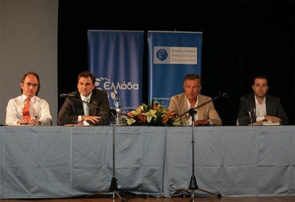 Aris Ikkos (GBR Consulting); Giannis Kofinis (GNTO); Andreas Andreadis (Hellenic Hotels Federation); and Grigoris Tasios (Halkidiki Hotel Association), formed the panel of the workshop held recently in Chalkidiki.