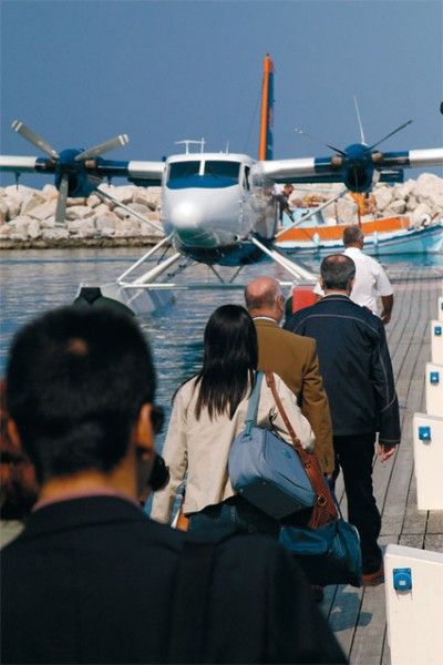 Hydroplanes cross the Aegean Sea on Airsea Lines 9 routes.