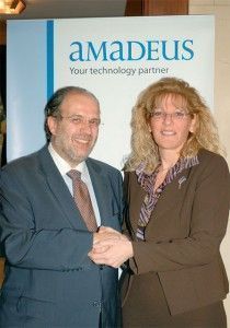 The acting general manager of Travel Plan, Christos Christodoulakakis, with Eva Karamanou, the general manager of Amadeus Hellas.