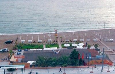 For the second year in row, the Poseidon Hotel in the Athens Faliro area worked diligently to ensure the beach property in front of its hotel was one of the best, and in turn was again awarded the prestigious Blue Flag.