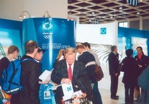 Athens 2004 stand, which fronted the Greek pavilion along with the Hellenic Tourism Organization’s information stand, lured in the majority of visitors.
