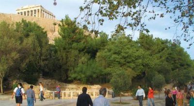 The Acropolis was closed, during the weekend of 21-22 July, due to the Panhellenic Union of Staff for the Guarding of Antiquities's strike.