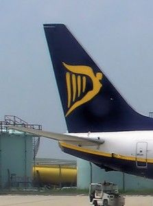 Irish low cost carrier Ryanair launched “guaranteed lowest fares” on six new routes to the Greek destinations of Kos, Rodos and Volos.